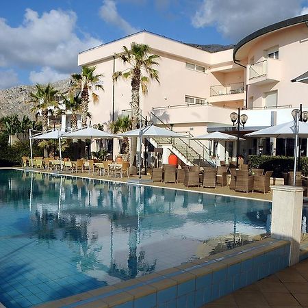 Hotel Sirenetta イーゾラ・デッレ・フェンミネ エクステリア 写真