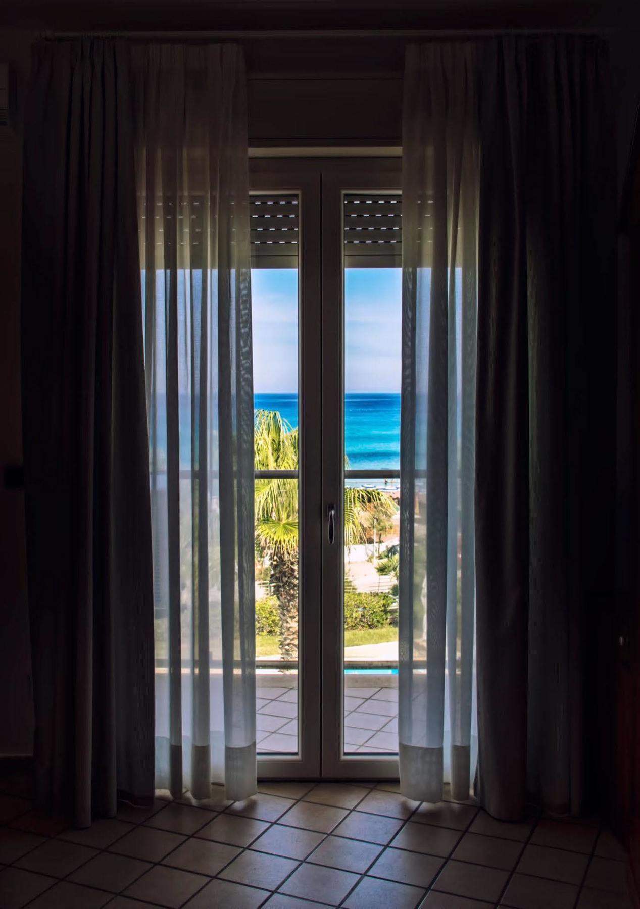 Hotel Sirenetta イーゾラ・デッレ・フェンミネ エクステリア 写真